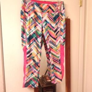 Avia Colorful Geometric Print Capri Leggings